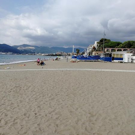 サヴォーナMusic & Beachアパートメント エクステリア 写真